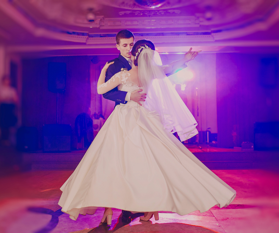 Tutoriales de bailes románticos para eventos