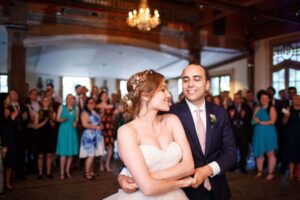 Aprende coreografías de bailes románticos para bodas