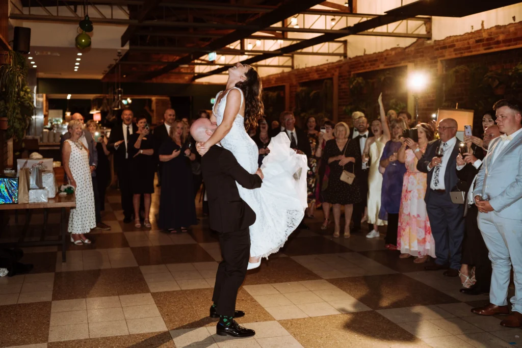 Tutoriales de bailes latinos para enlaces Tutoriales de bailes latinos para enlaces